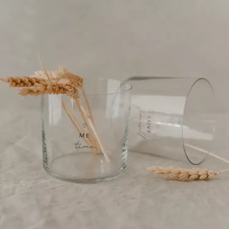 LOT DE 2 VERRES A BOIRE