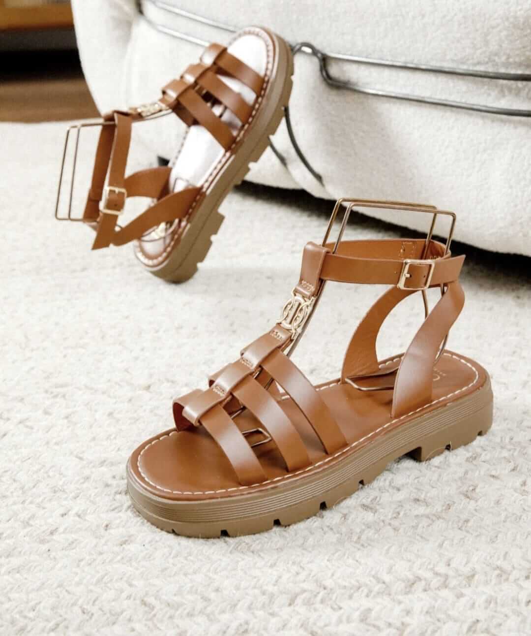 sandale camel