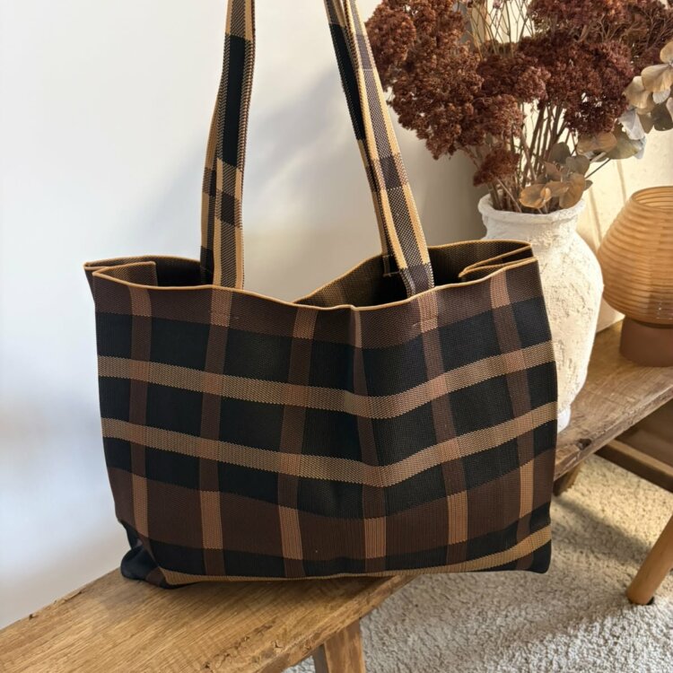 Grand sac cabas à carreaux chocolat et noir Robin