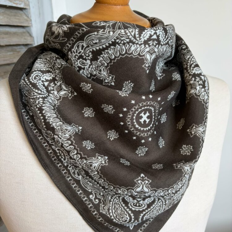 Foulard bandana kaki à motifs cachemire Roméo